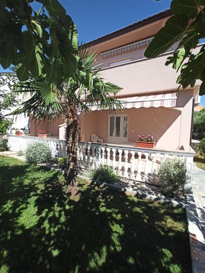 Apartman Vesna *